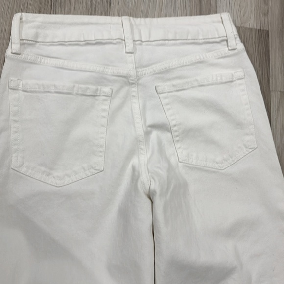 JBD High Rise Cropped Wide Leg Jean - White - 28" - Picture 7 of 11